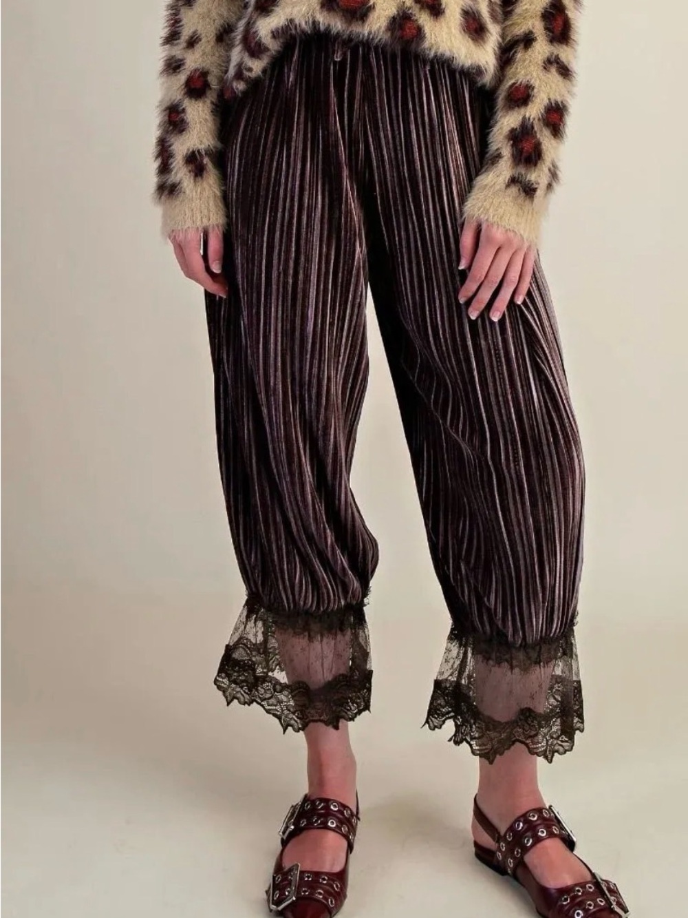 easel Brown Velvet Cropped Lace-Trim Pants